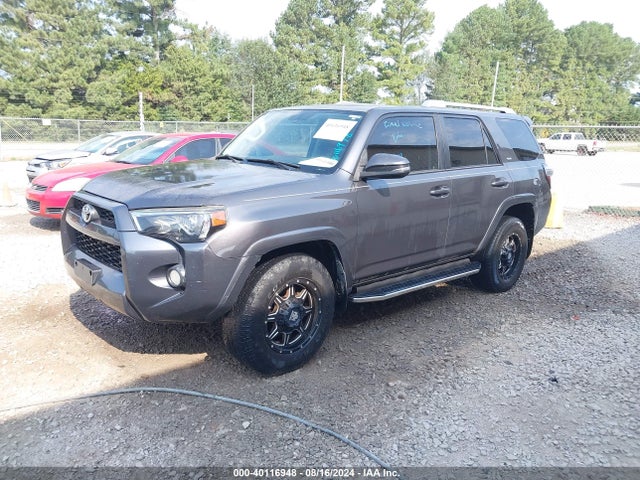 Toyota 4runner Sr5 Premium 2014 JTEZU5JR7E5080277 Image 2