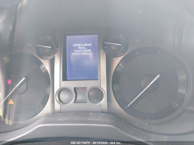 JTJJM7FX1F5120033 Lexus 460 Luxury