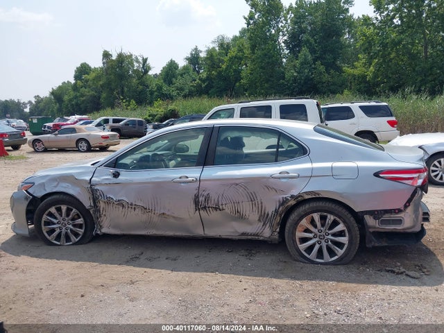 Toyota CAMRY LE 2018 JTNB11HK6J3017480 Image 14