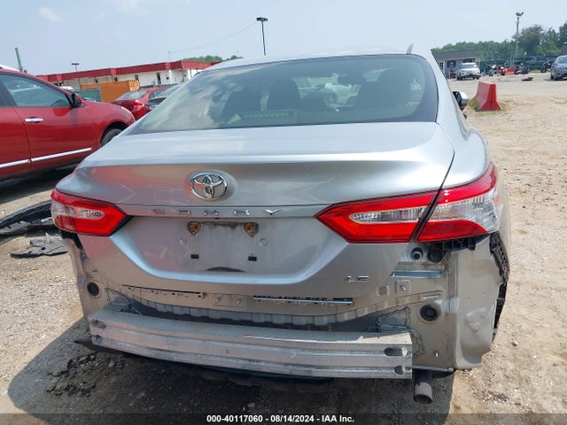 Toyota CAMRY LE 2018 JTNB11HK6J3017480 Image 16