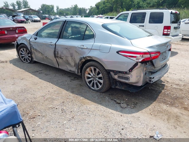 Toyota CAMRY LE 2018 JTNB11HK6J3017480 Image 3