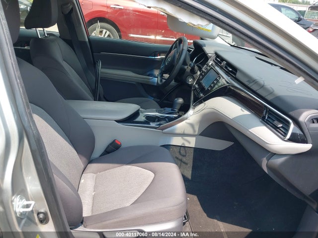 Toyota CAMRY LE 2018 JTNB11HK6J3017480 Image 5