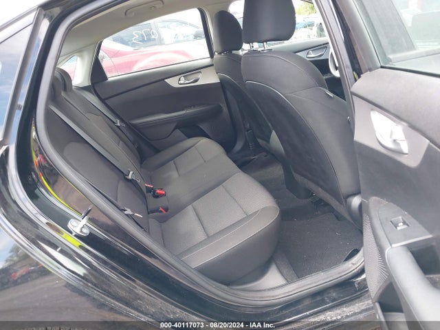 KIA Forte Lxs 2023 3KPF24AD6PE674345 Image 8