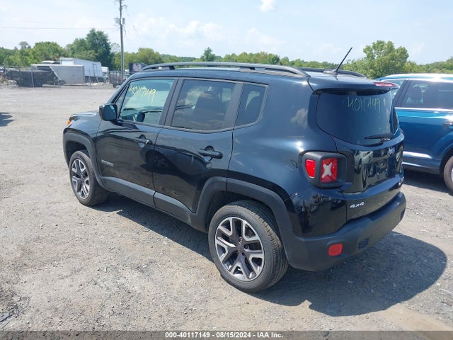 ZACCJBBT3FPB40012 Jeep Renegade Latitude