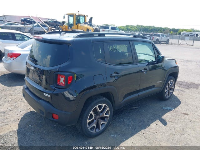 ZACCJBBT3FPB40012 Jeep Renegade Latitude