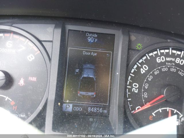 5TFAX5GN8KX150785 Toyota Tacoma Sr