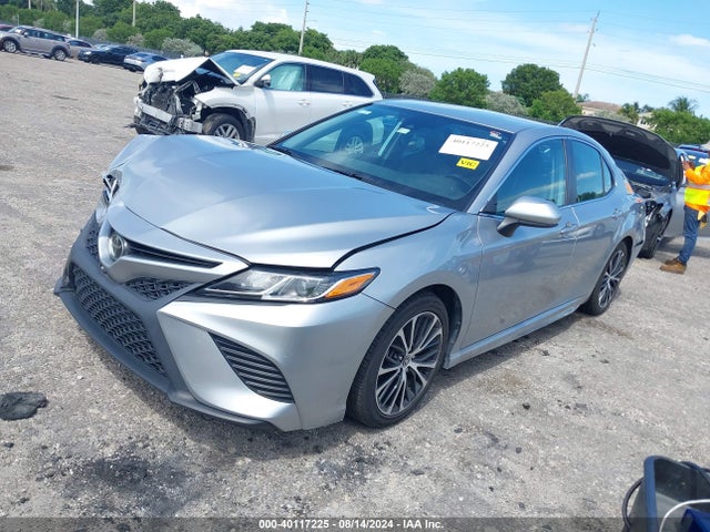 Toyota CAMRY SE 2020 4T1G11AK5LU501640 Image 2