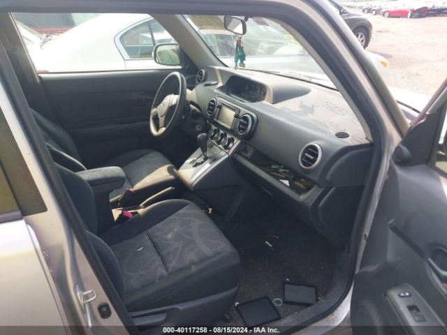 JTLZE4FE5FJ069017 Scion XB
