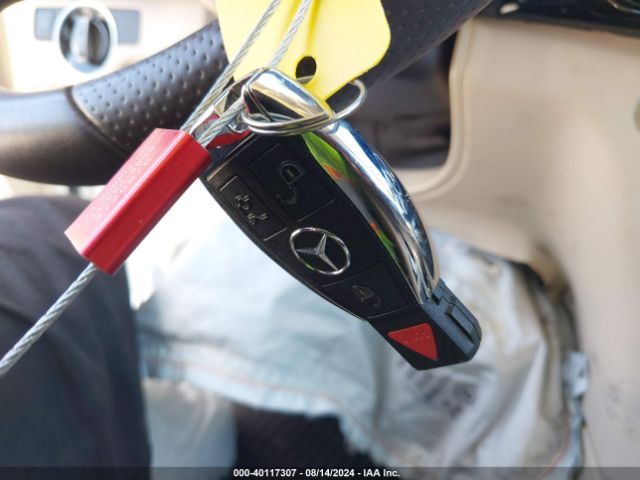 WDCGG8JBXEG163711 Mercedes-Benz Glk 350 4matic