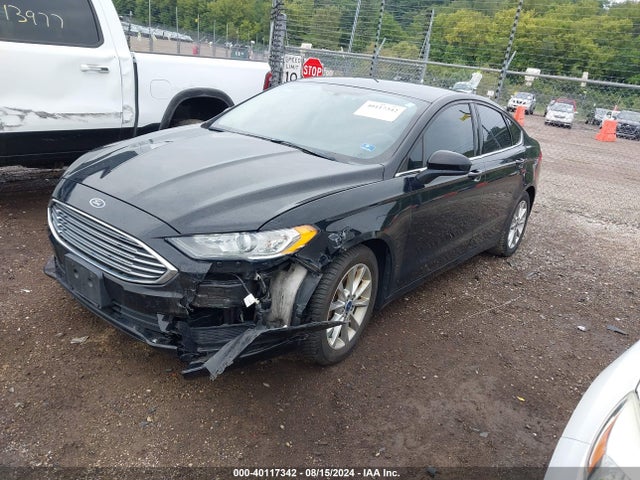 Ford FUSION SE 2017 3FA6P0H74HR282345 Image 2