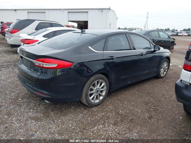 Ford FUSION SE 2017 3FA6P0H74HR282345 Image 4