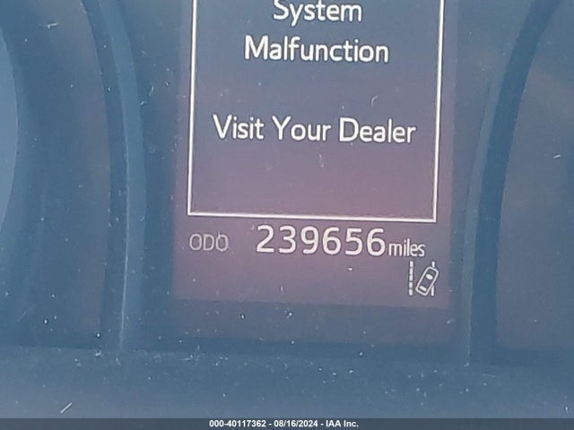 Toyota CAMRY LE 2018 JTNB11HK9J3030787 Image 16