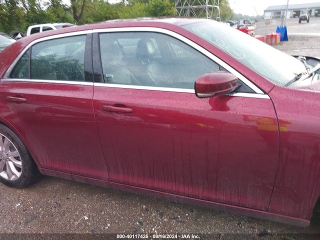 2C3CCARG9MH680187 Chrysler 300 Touring L Awd