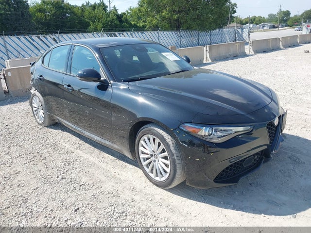 Alfa Romeo Giulia Sprint Awd 2023 ZARFANAN6P7673798 zdjęcie główne