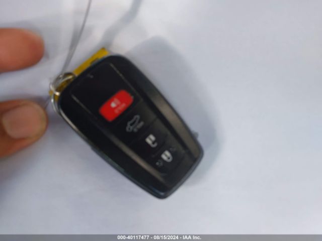 5TDGZRBH6MS121422 Toyota Highlander Xle