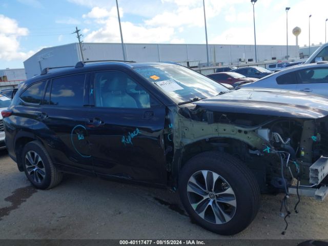 5TDGZRBH6MS121422 Toyota Highlander Xle