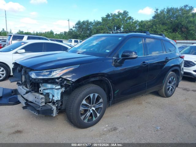 5TDGZRBH6MS121422 Toyota Highlander Xle