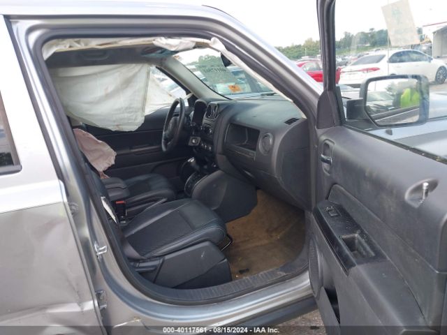 1C4NJPBA8GD710705 Jeep Patriot Sport Se