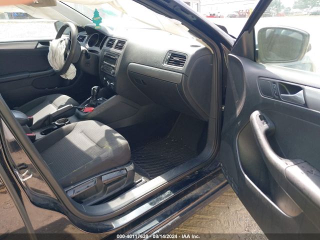 3VWD07AJ9FM415323 Volkswagen Jetta 1.8t Se