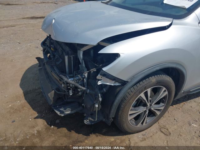 JN8AT2MTXJW464234 Nissan Rogue Sl