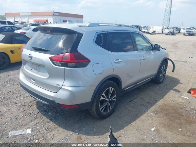 JN8AT2MTXJW464234 Nissan Rogue Sl