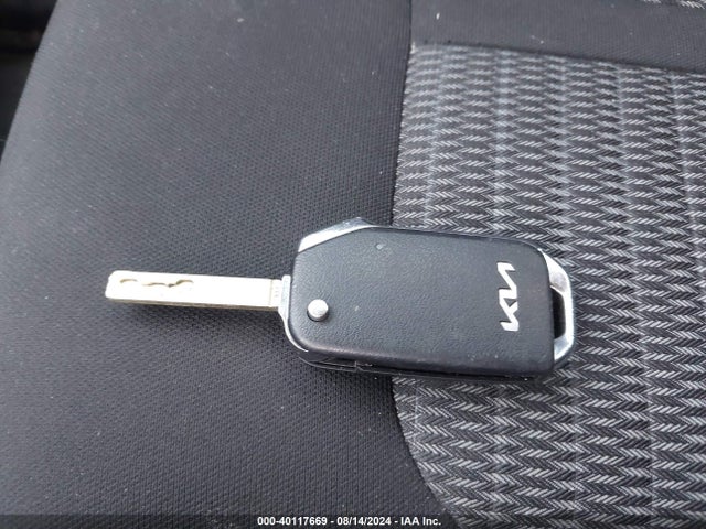 KIA SORENTO LX 2022 5XYRG4LC3NG079780 Image 11