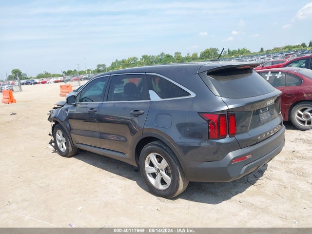 KIA SORENTO LX 2022 5XYRG4LC3NG079780 Image 3