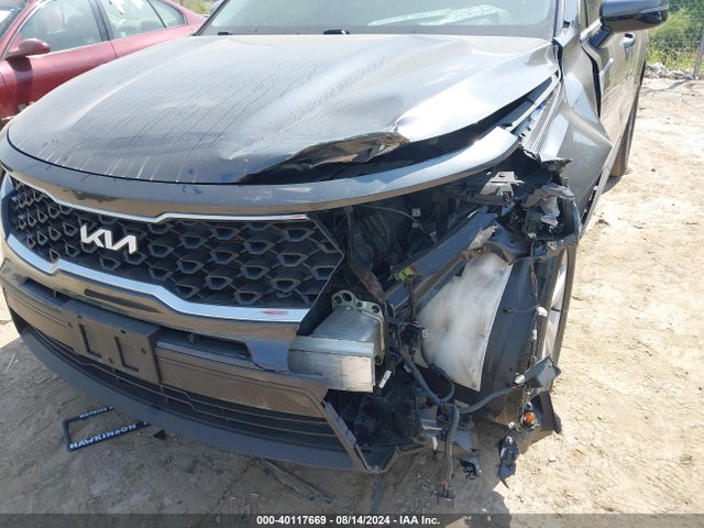KIA SORENTO LX 2022 5XYRG4LC3NG079780 Image 6