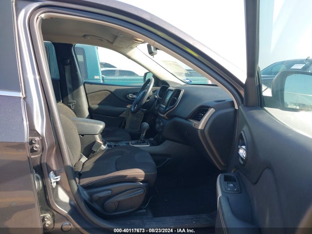 1C4PJMCS6HD227150 Jeep Cherokee Latitude 4x4