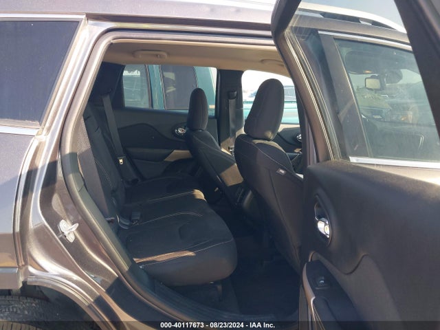 1C4PJMCS6HD227150 Jeep Cherokee Latitude 4x4