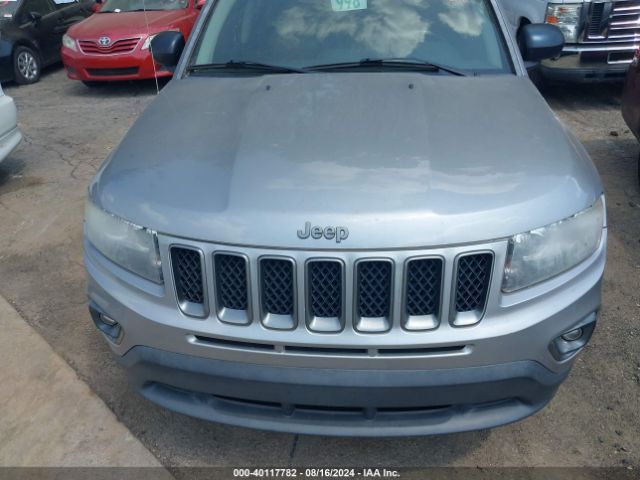 1C4NJCBA5GD590287 Jeep Compass Sport Se