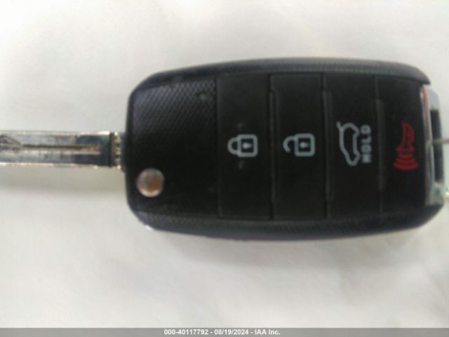 5XYKT3A62EG546255 KIA SORENTO LX