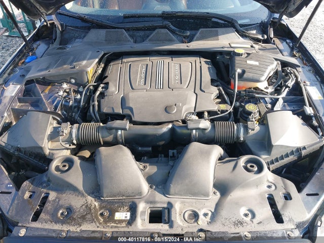 2011 JAGUAR XJ SAJWA2GE9BMV06878 Photo 9