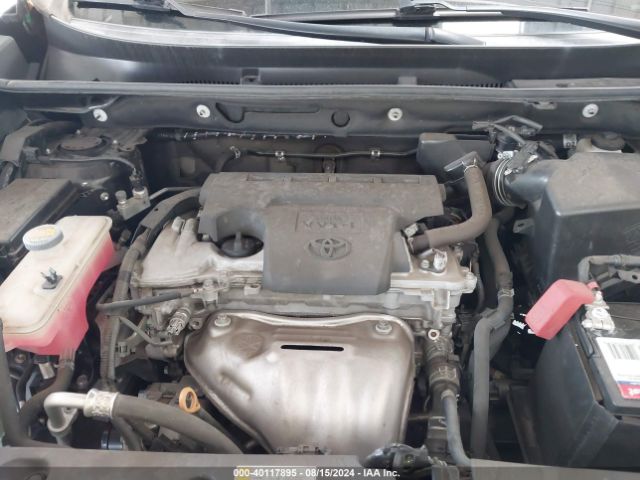 2T3NFREV3JW444466 Toyota RAV4 SE