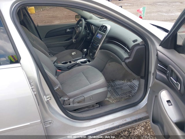 Chevrolet MALIBU LS 2015 1G11B5SL1FF142245 Image 5