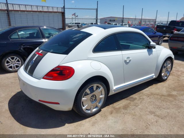 3VWJ17AT8EM657360 Volkswagen Beetle 1.8t