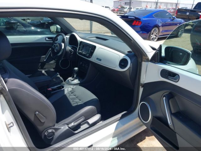 3VWJ17AT8EM657360 Volkswagen Beetle 1.8t