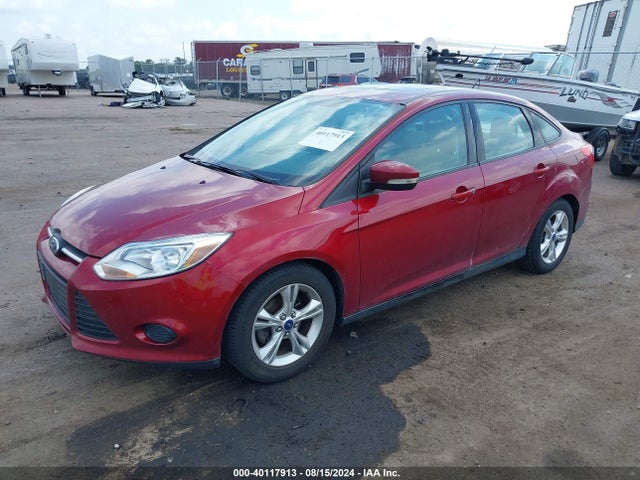 Ford FOCUS SE 2014 1FADP3F24EL186452 Image 2