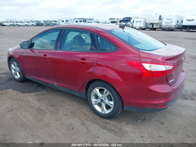 Ford FOCUS SE 2014 1FADP3F24EL186452 Image 3