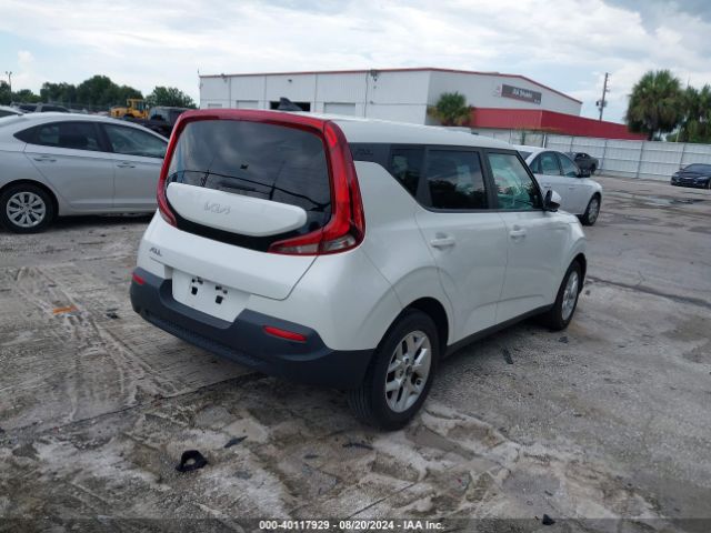 KNDJ23AU2N7827434 KIA SOUL LX