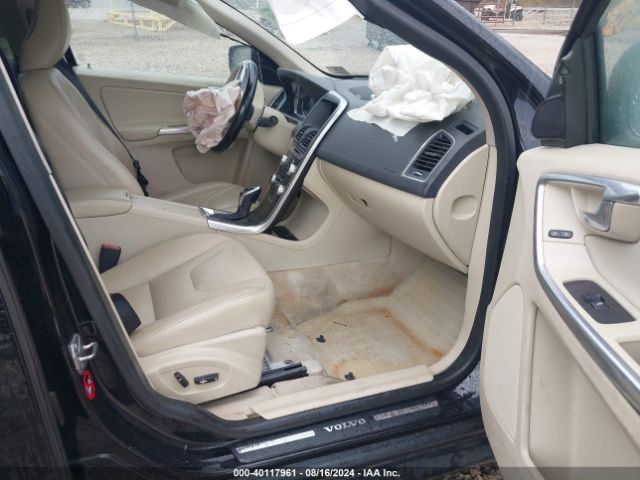 YV4612RM9G2781136 Volvo Xc60 T5 Platinum