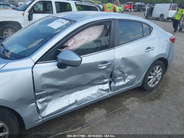 3MZBN1U74JM231860 Mazda Mazda3 Sport