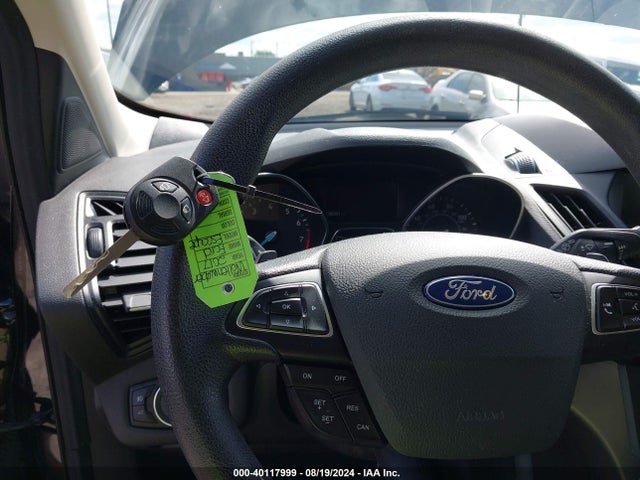 Ford ESCAPE SE 2017 1FMCU0G91HUF05597 Image 11