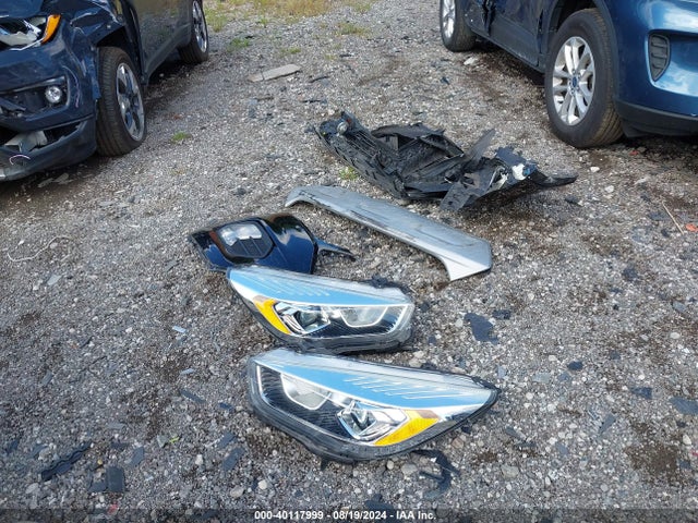 Ford ESCAPE SE 2017 1FMCU0G91HUF05597 Image 12