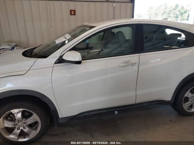 3CZRU6H38GM748655 Honda HR-V LX