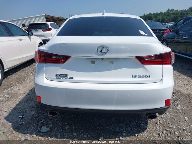 Lexus IS 200T 2016 JTHBA1D27G5038683 Image 16
