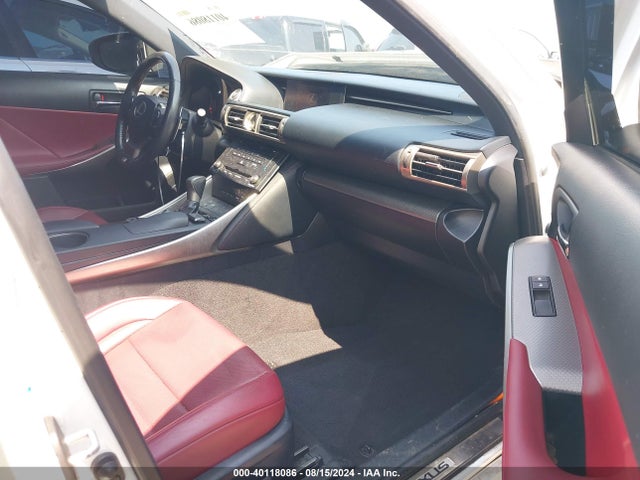 JTHBA1D27G5038683 Lexus IS 200T