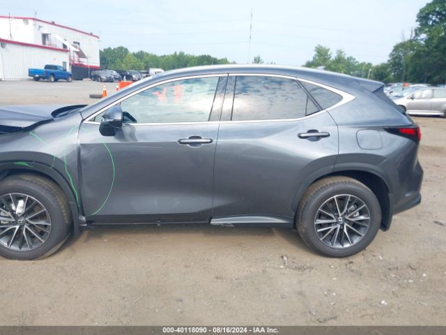 2T2GKCEZ4RC030764 Lexus Nx 350h Premium