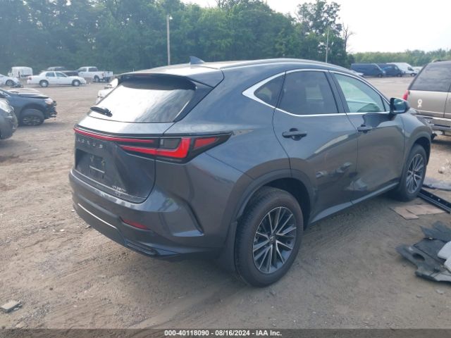2T2GKCEZ4RC030764 Lexus Nx 350h Premium