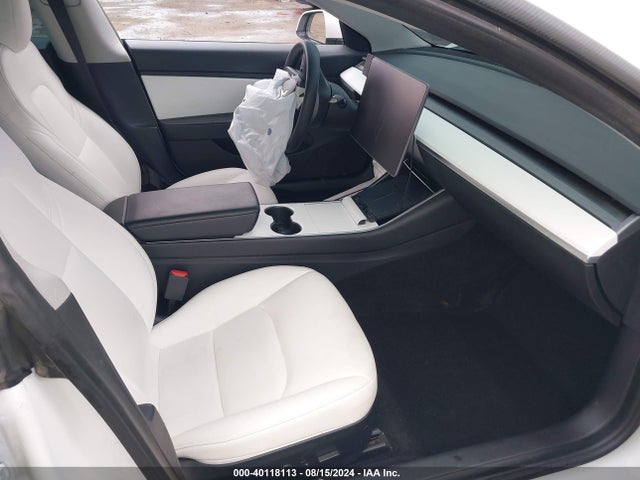 2020 TESLA MODEL 3 5YJ3E1EB6LF791316 Photo 4